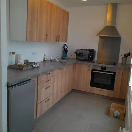 Apartment Agreable Maison A Portes *